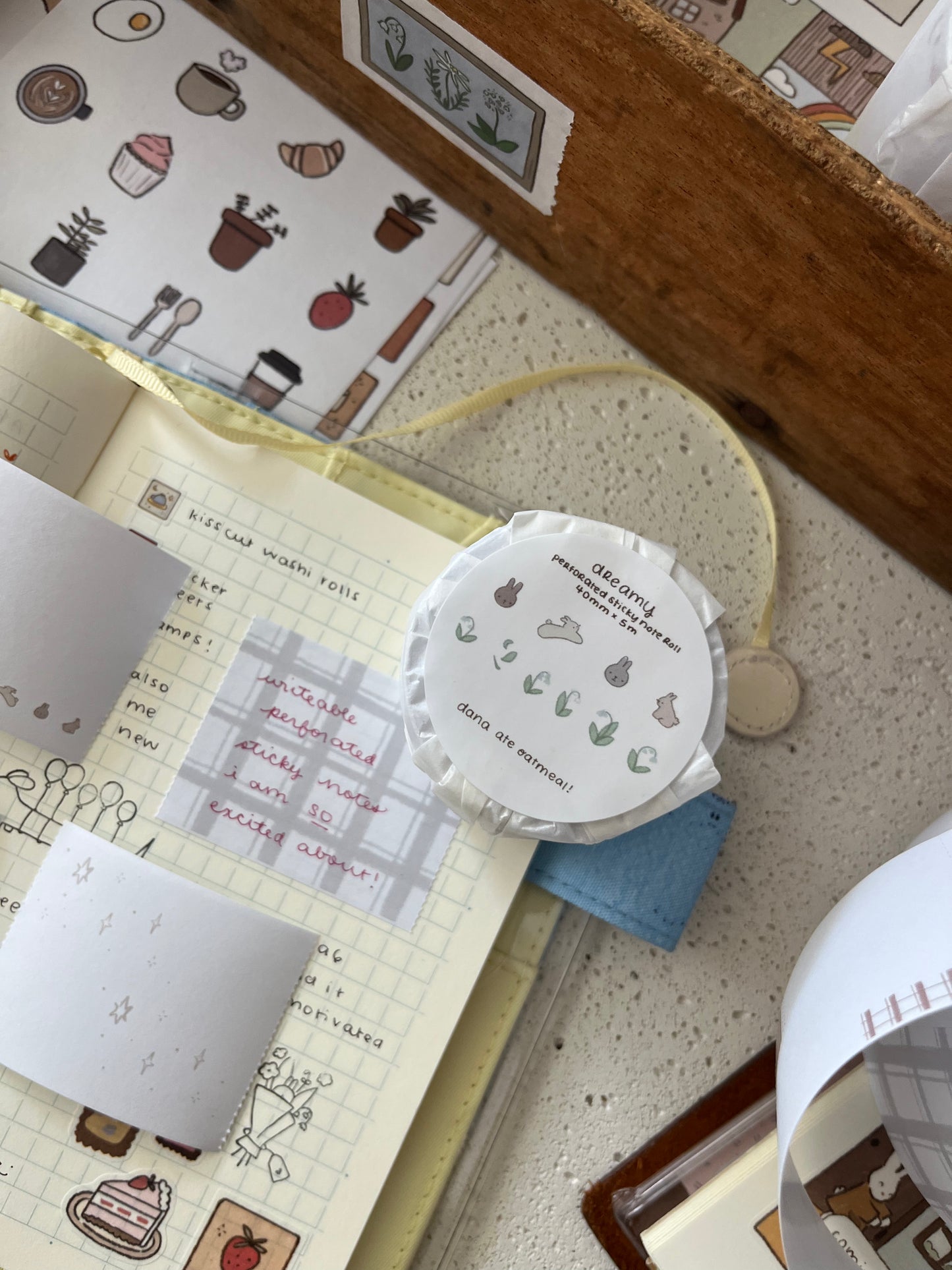 dreamy perforated sticky note roll