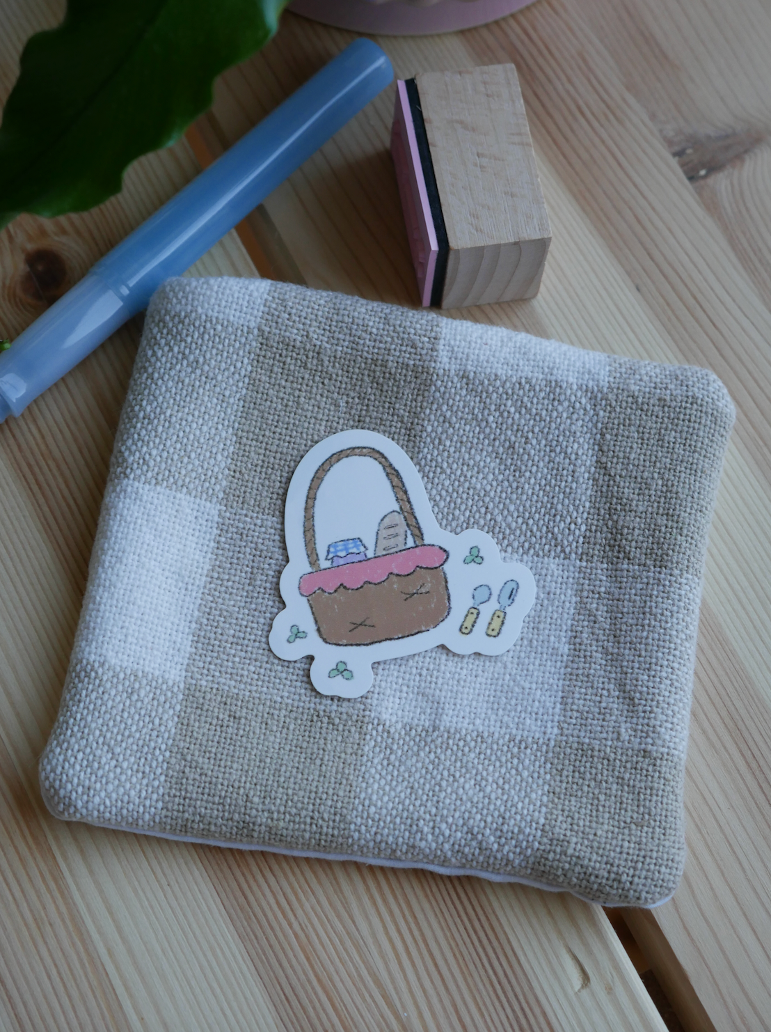 picnic basket vinyl sticker